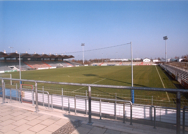 Sportpark bei der Eröffnung - Bildrechte: Archiv SpVgg